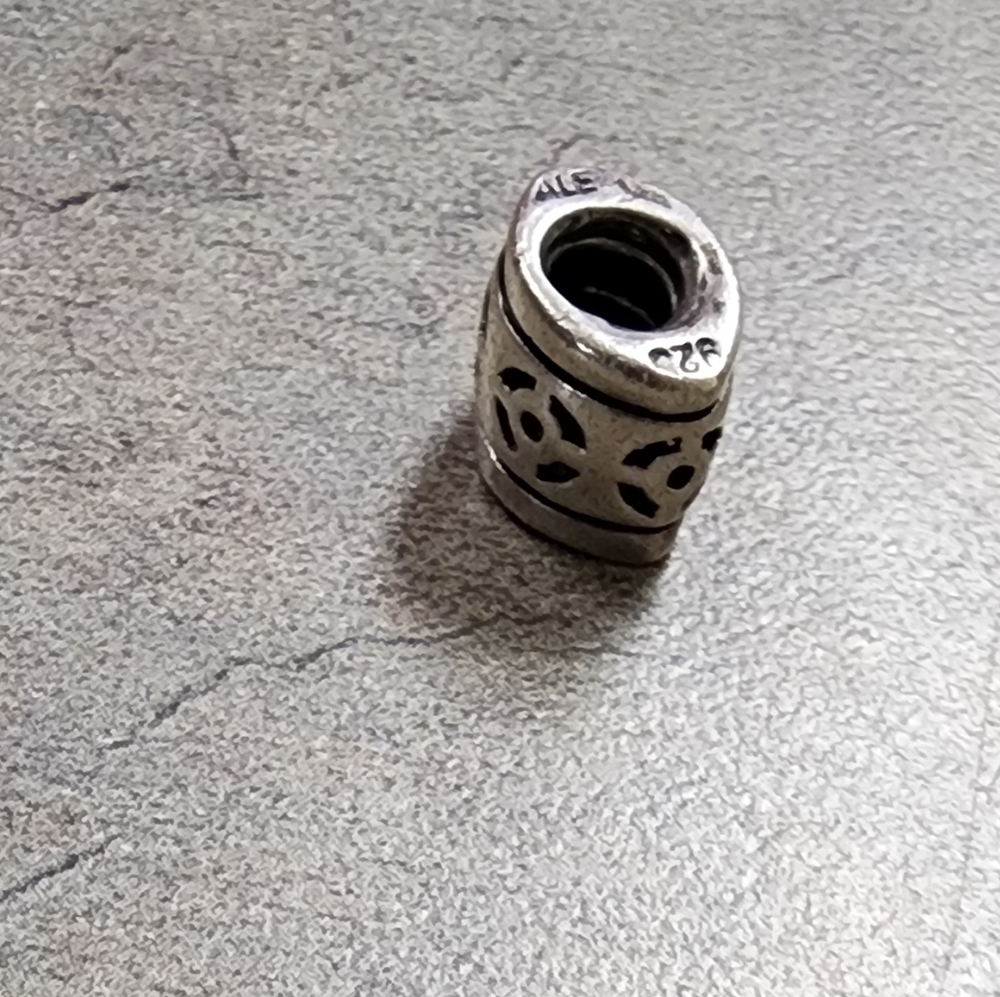 PANDORA Open Circle Pattern Sterling Silver Charm - Picture 5 of 6